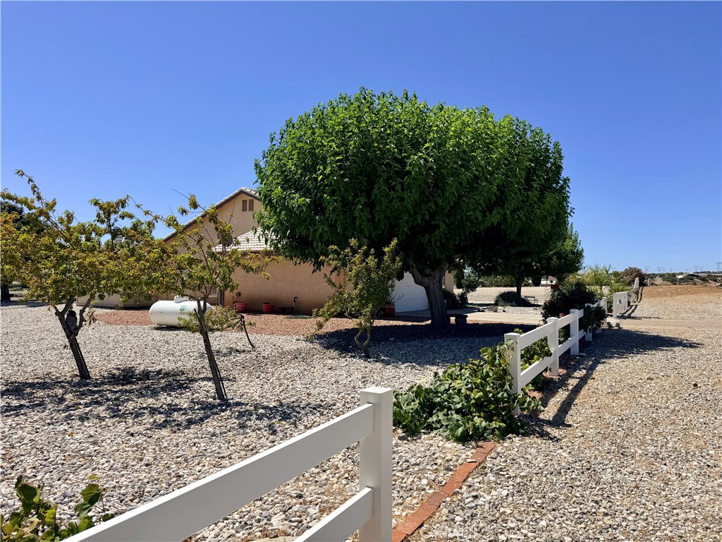 8535 Alta Mesa Road Hesperia, CA 92344 - Photo 43 of 47