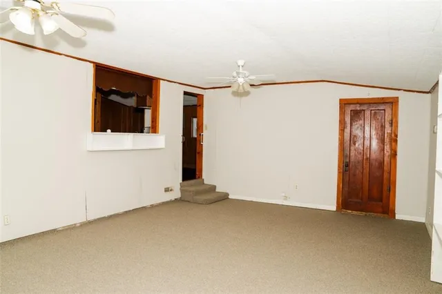 $44,900 | 2405 Grand Avenue, Parsons, KS 67357