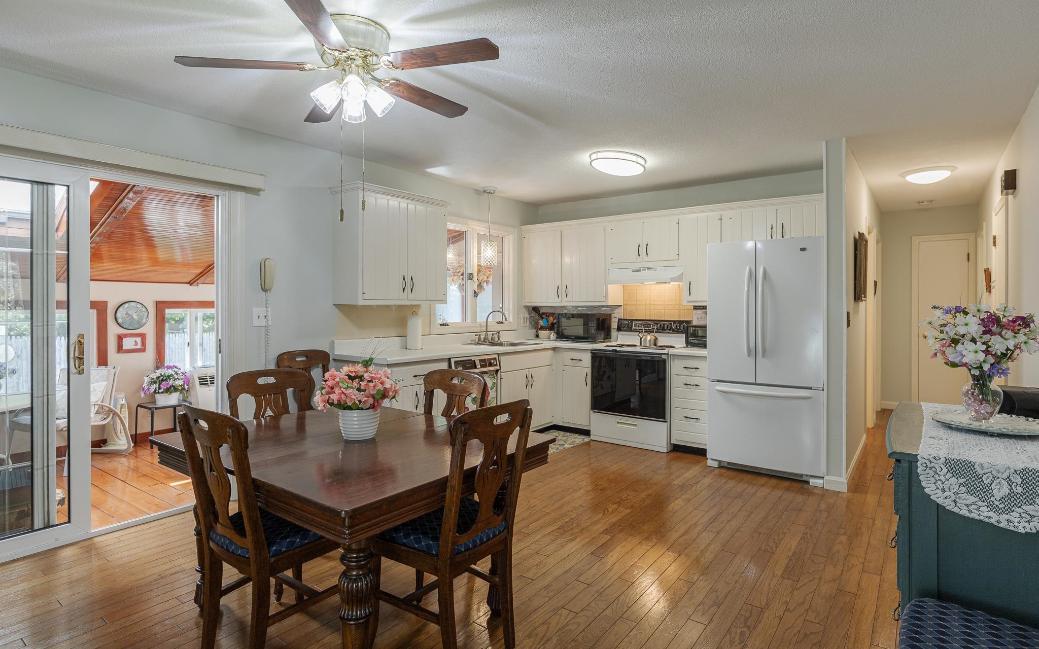 636 Court Street Keene, NH 03431 - Photo 15 of 38