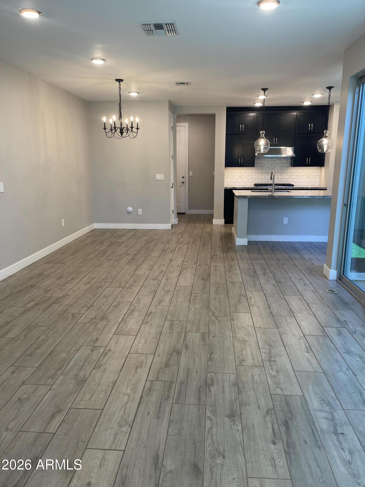 3855 South McQueen Road, Unit 21 Chandler, AZ 85286 - Photo 6 of 28 20260701_183925637_iOS