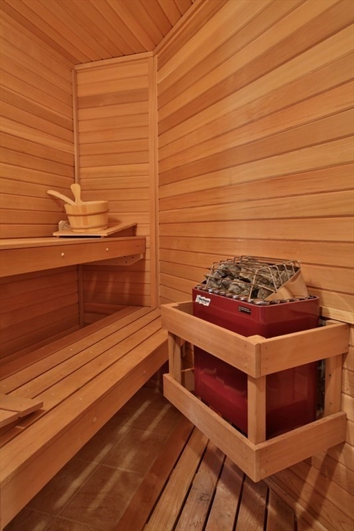 460 A Heath Street Brookline, MA 02467 - Photo 18 of 22