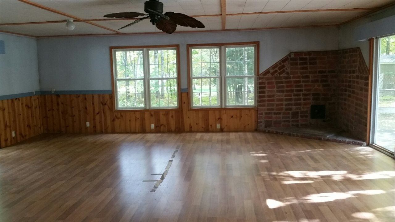 480 Deer Run Road Cadillac, MI 49601 - Photo 9 of 21 1808243-8.JPG