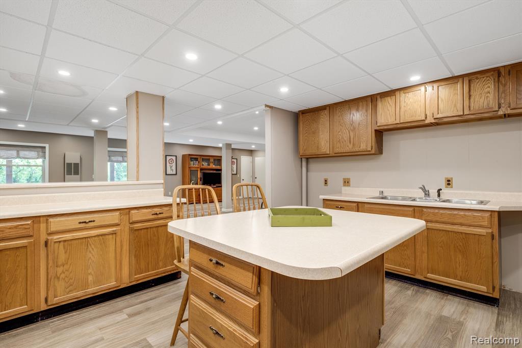 719 Ten Point Drive Rochester Hills, MI 48309 - Photo 29 of 43