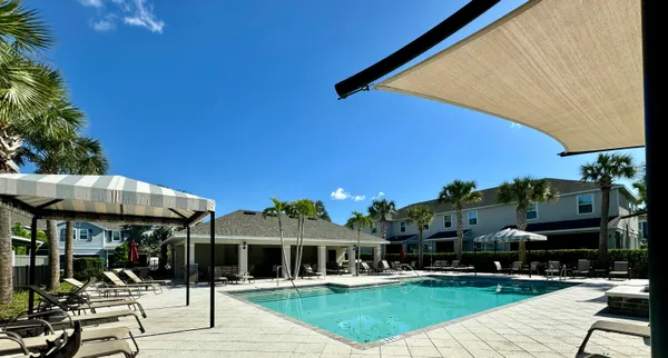 $3,000 | 1011 Orchard Arbour Court, Tampa, FL 33613