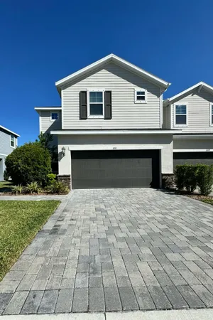 $3,000 | 1011 Orchard Arbour Court, Tampa, FL 33613
