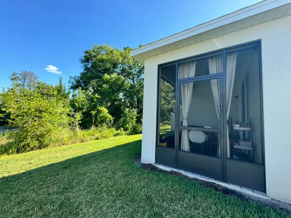 $3,000 | 1011 Orchard Arbour Court, Tampa, FL 33613