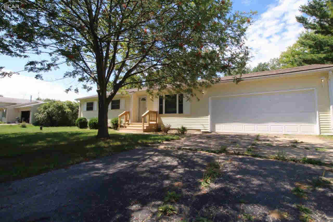 7235 North Linden Road Mount Morris, MI 48458 - Photo 2 of 28 21204447-1.JPG