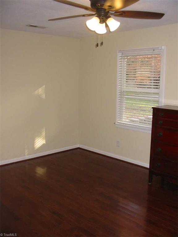 4507 Boxford Road Greensboro, NC 27406 - Photo 12 of 17 Gallery Image 12
