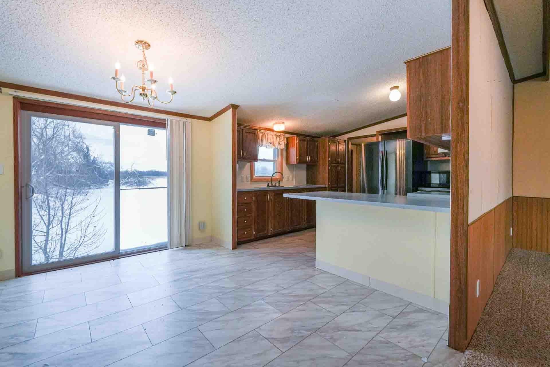 10380 17 Mile Road Rodney, MI 49342 - Photo 18 of 37 Dining/Kitchen