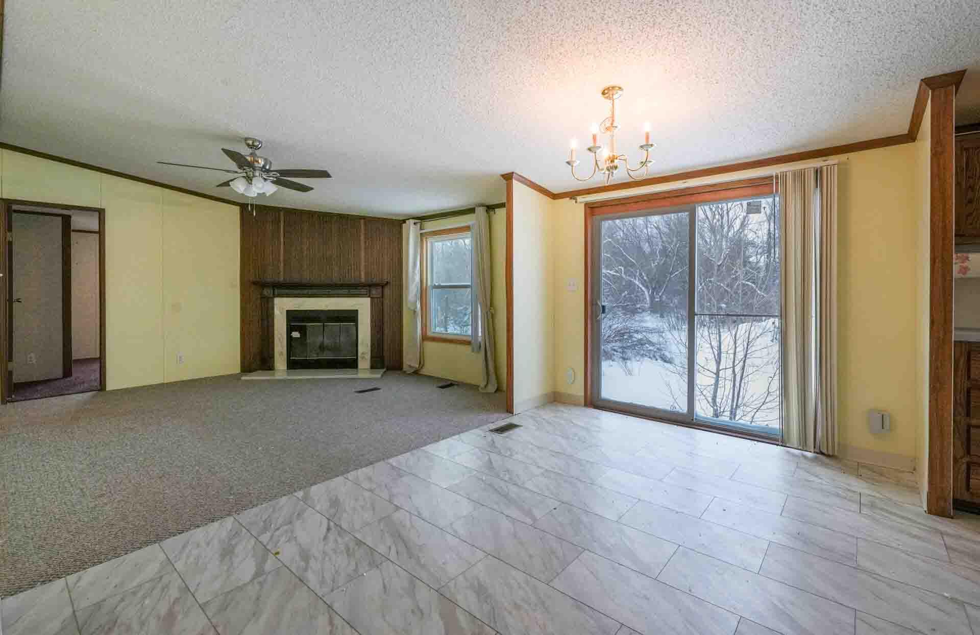 10380 17 Mile Road Rodney, MI 49342 - Photo 20 of 37 Dining/Living