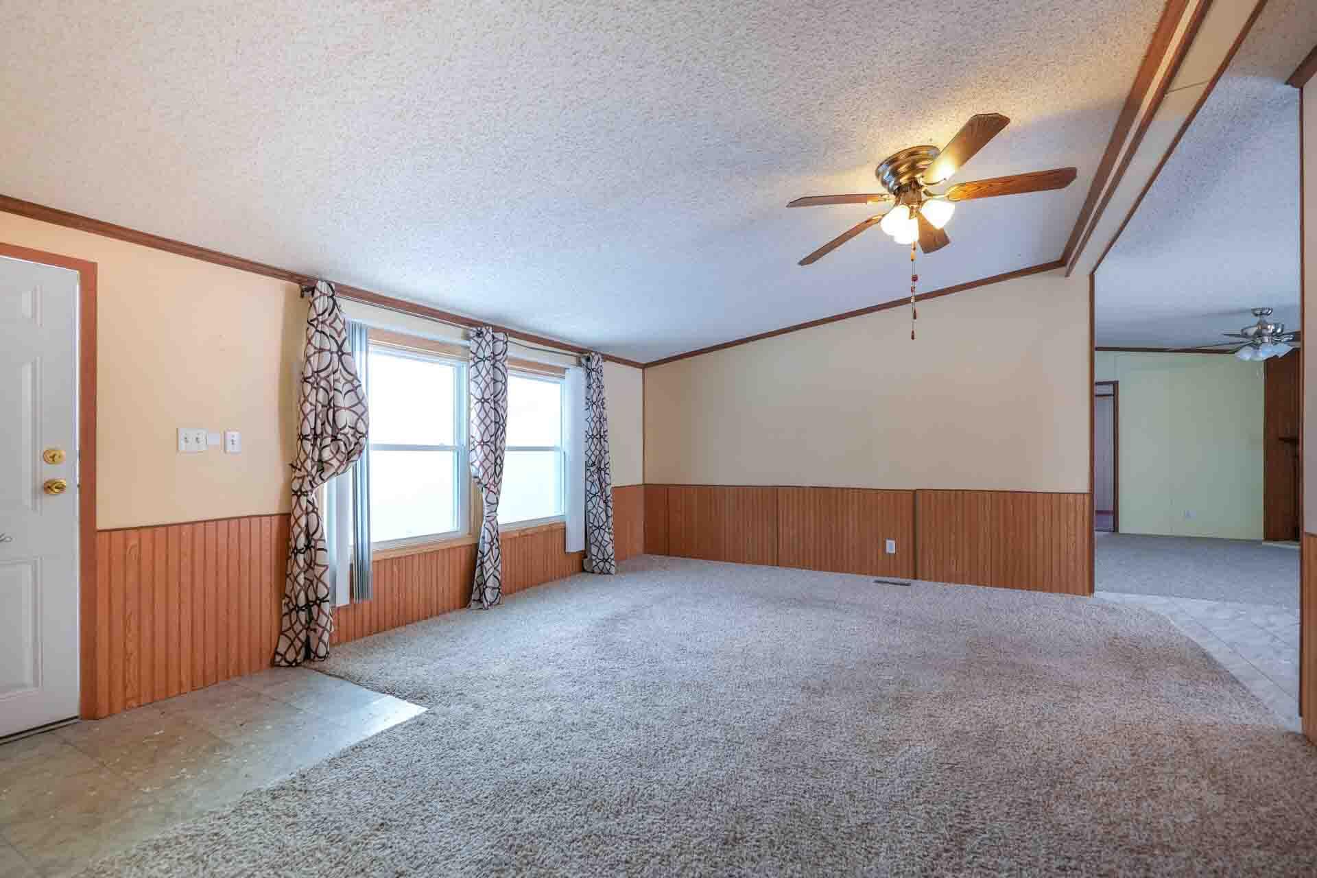 10380 17 Mile Road Rodney, MI 49342 - Photo 6 of 37 Family Room