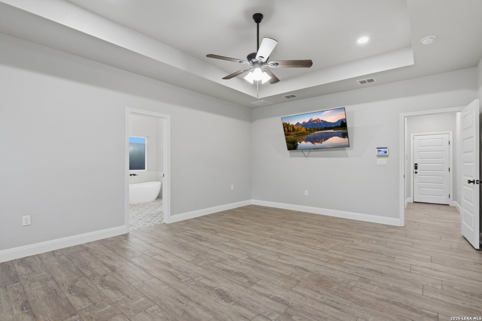 104 Hondo Ridge La Vernia, TX 78121 - Photo 17 of 36