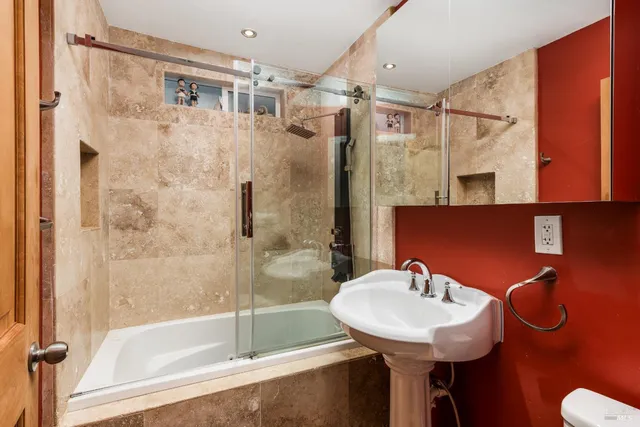 $750,000 | 81 1st St Camp, Camp Meeker, CA 95419