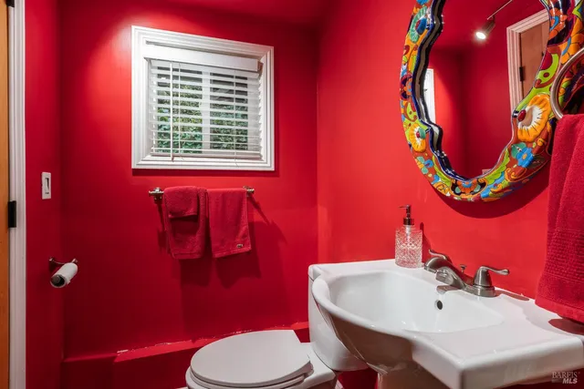 $750,000 | 81 1st St Camp, Camp Meeker, CA 95419