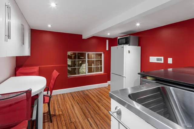 $750,000 | 81 1st St Camp, Camp Meeker, CA 95419