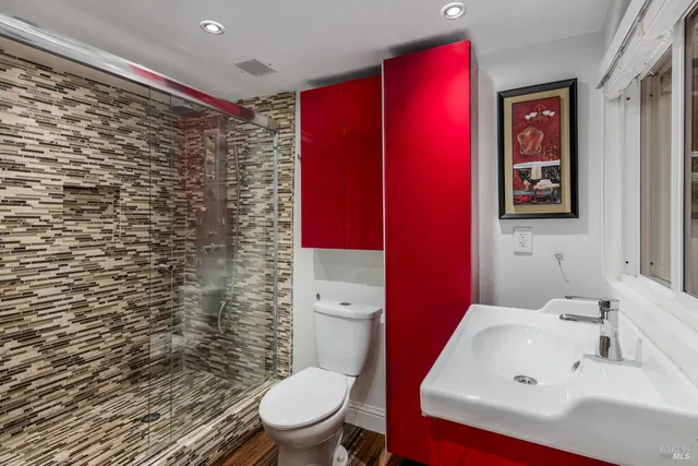 $750,000 | 81 1st St Camp, Camp Meeker, CA 95419