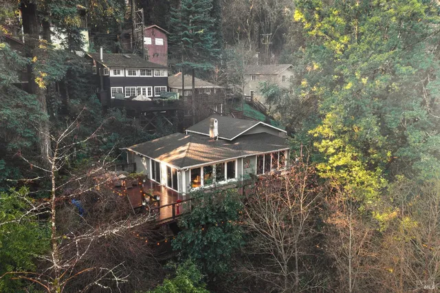 $750,000 | 81 1st St Camp, Camp Meeker, CA 95419