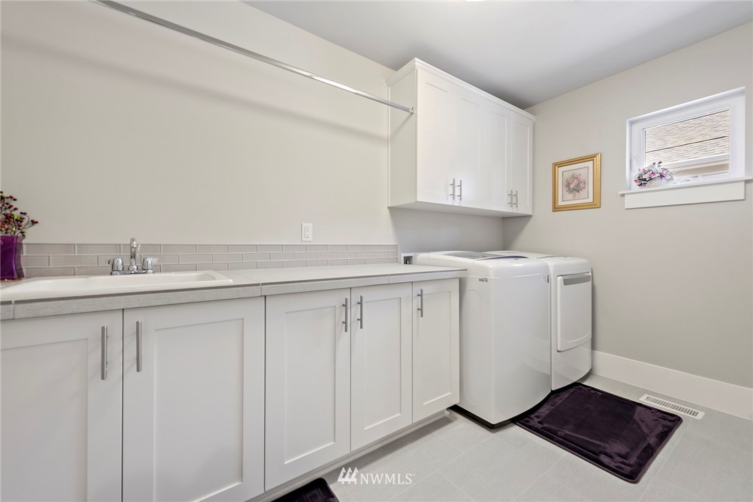 6513 Southeast 7th Place Renton, WA 98059 - Photo 22 of 25 Gallery Image 22