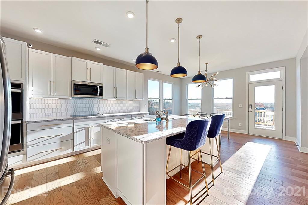 6220 Six String Court Fort Mill, SC 29708 - Photo 8 of 47