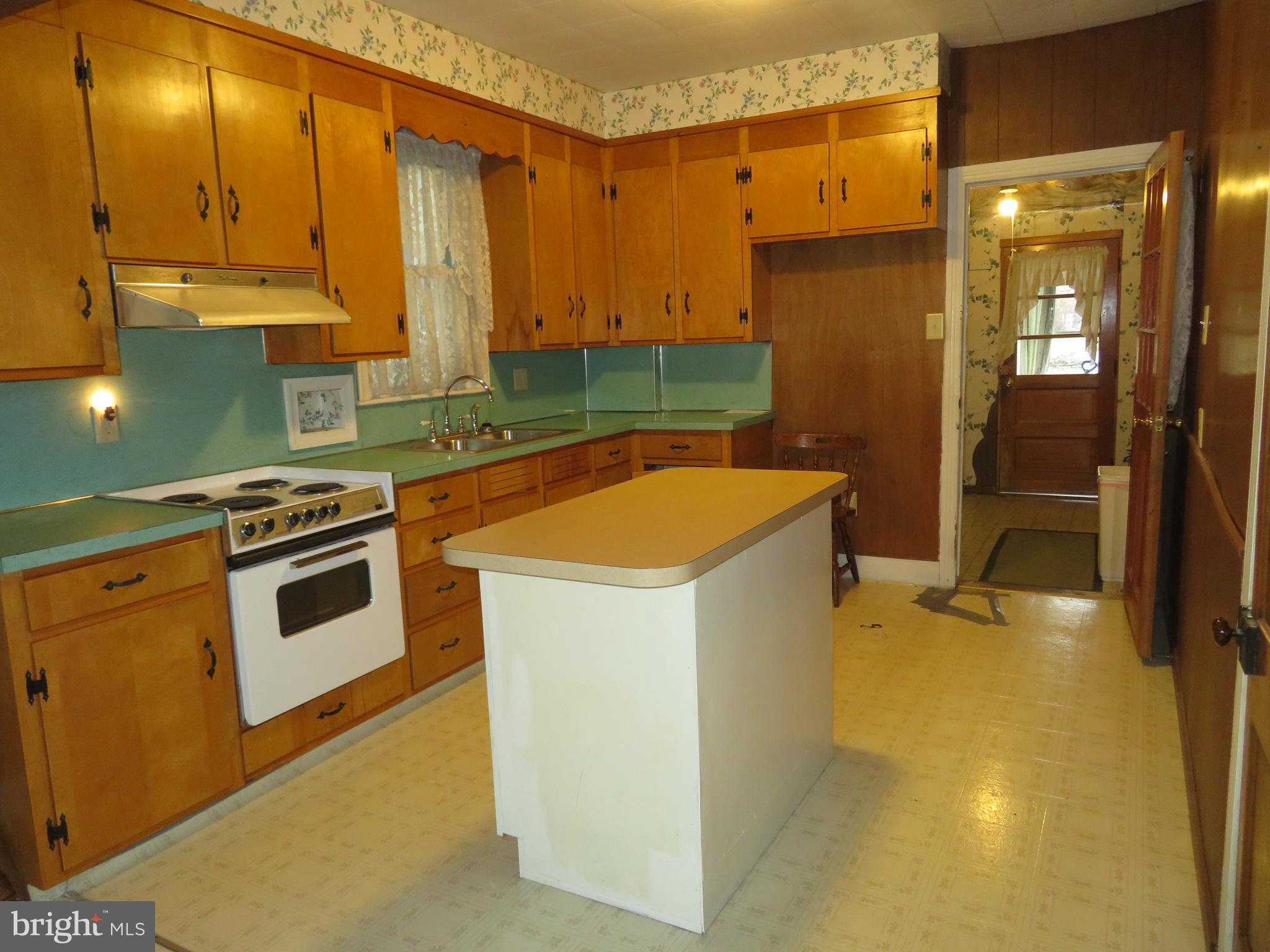 532 York Street Hanover, PA 17331 - Photo 16 of 44 Gallery Image 16
