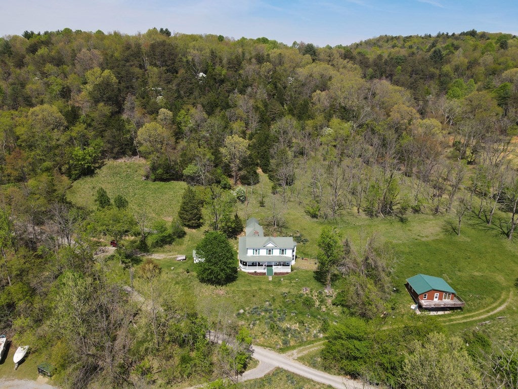 4242 Paradise Road Hiwassee, VA 24347 - Photo 55 of 74 Gallery Image 55