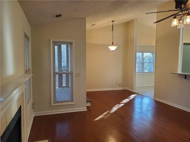 $2,200 | 3113 Waterford Court, Woodstock, GA 30188