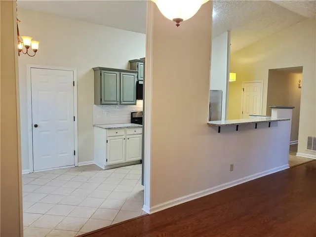 $2,200 | 3113 Waterford Court, Woodstock, GA 30188