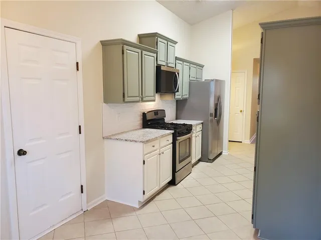 $2,200 | 3113 Waterford Court, Woodstock, GA 30188