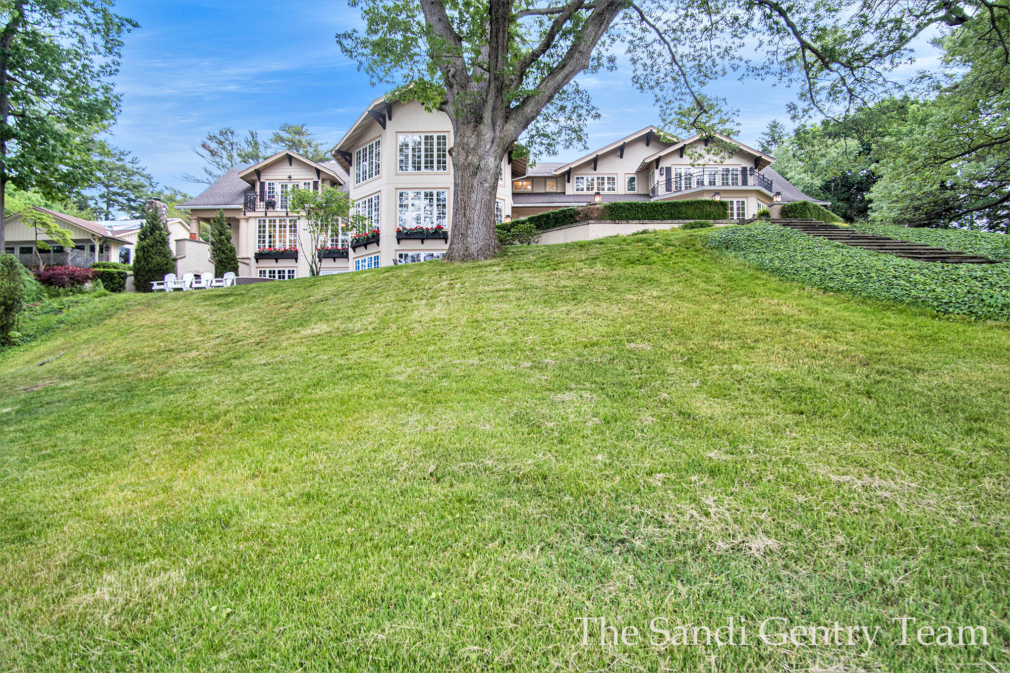 18635 North Fruitport Road Spring Lake, MI 49456 - Photo 81 of 102 DSC02694