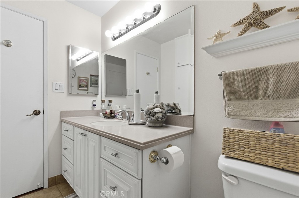 12200 Montecito Road, Unit D101 Seal Beach, CA 90740 - Photo 15 of 26