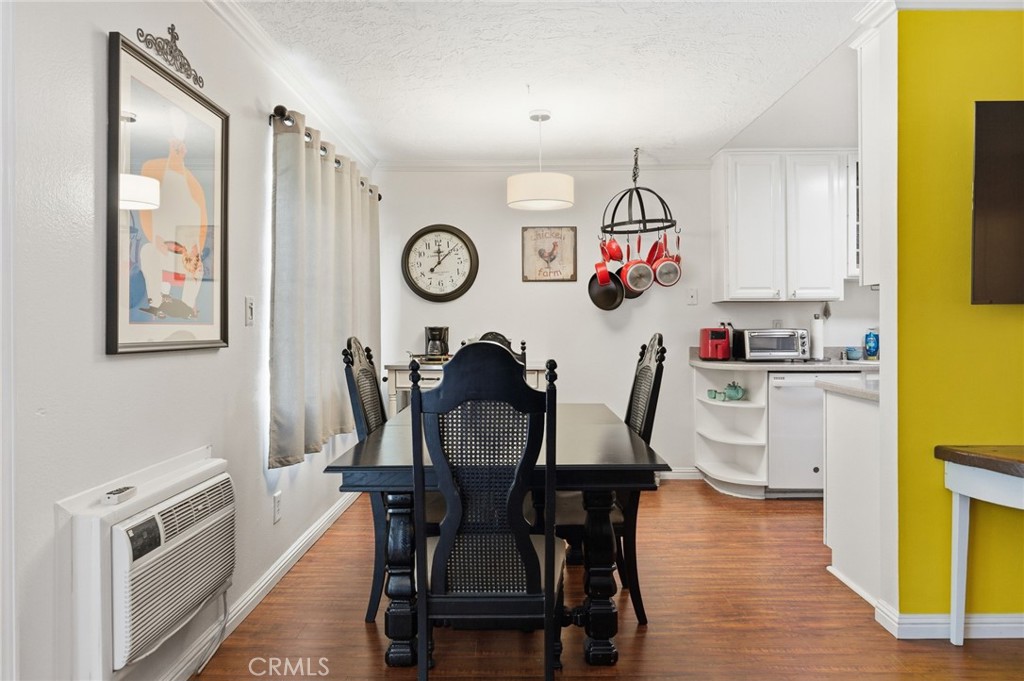 12200 Montecito Road, Unit D101 Seal Beach, CA 90740 - Photo 8 of 26