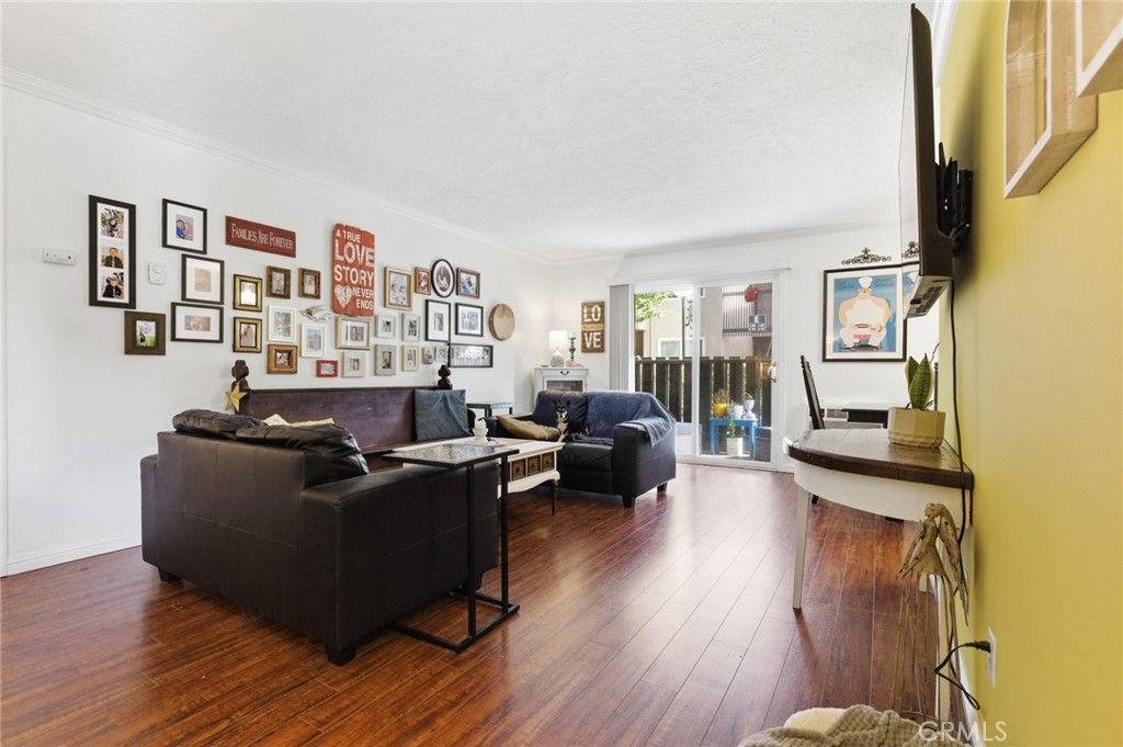 12200 Montecito Road, Unit D101 Seal Beach, CA 90740 - Photo 9 of 26