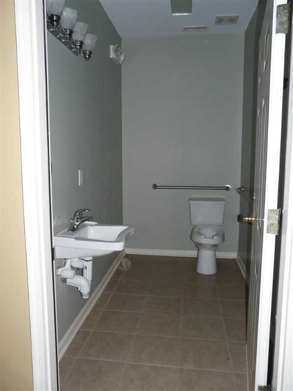 540 Pruitt Road Seneca, SC 29678 - Photo 5 of 8 Gallery Image 5