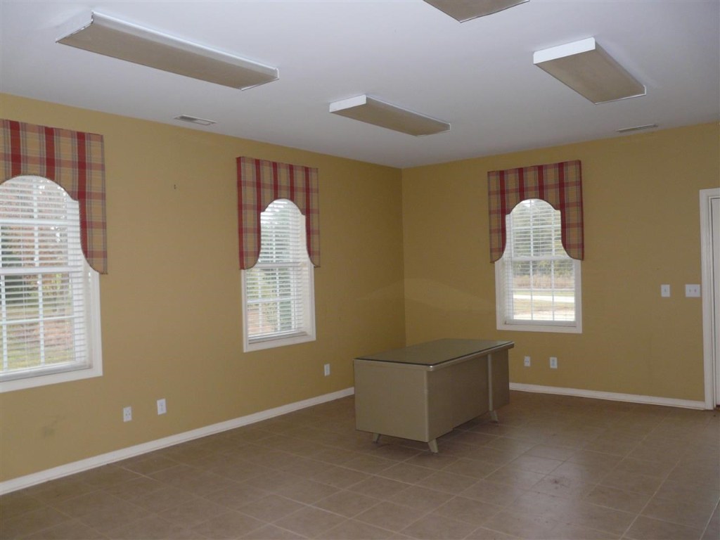 540 Pruitt Road Seneca, SC 29678 - Photo 6 of 8 Gallery Image 6