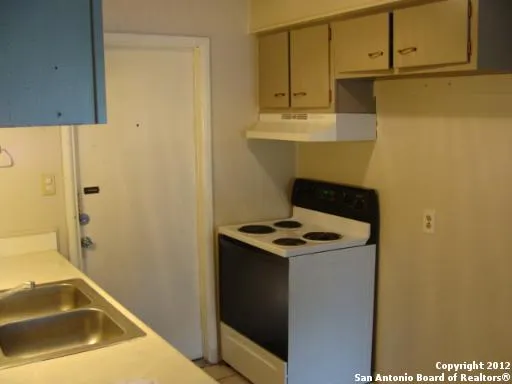 $1,195 | 103 Avenue F, Unit A, Converse, TX 78109
