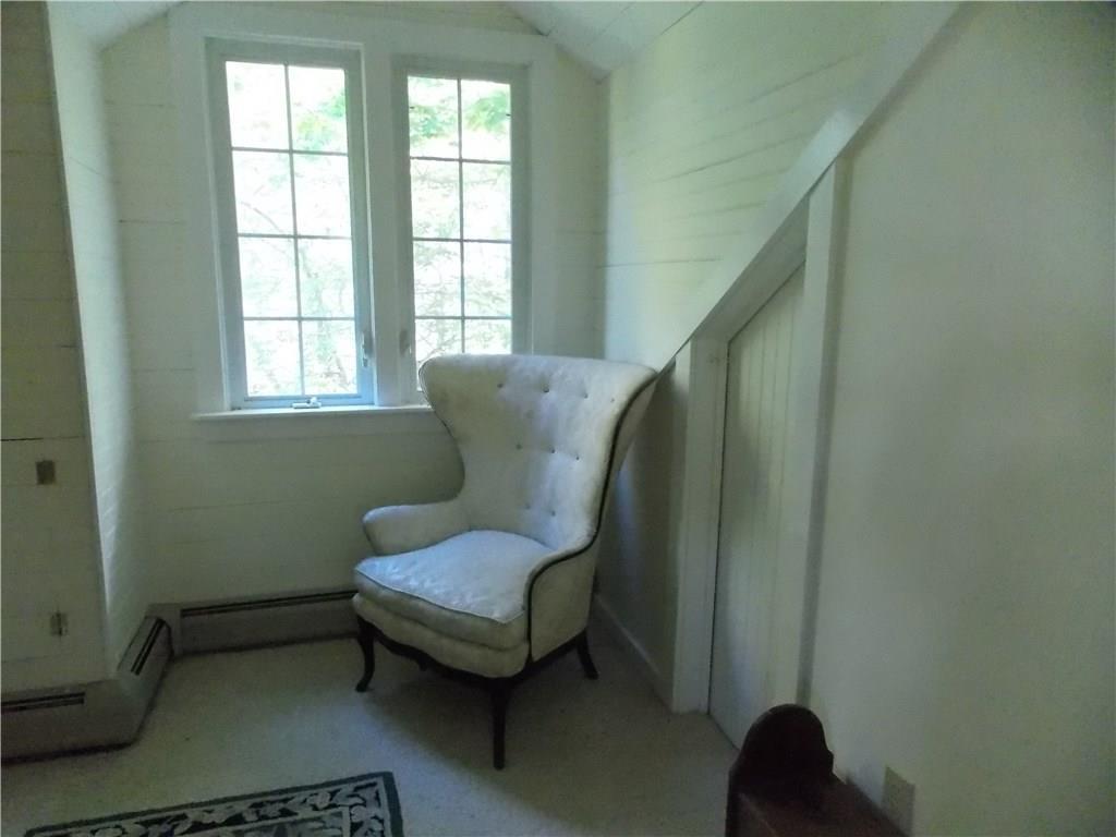 46 Mountain Ash Road Brooklin, ME 04616 - Photo 12 of 25 Guest bedroom