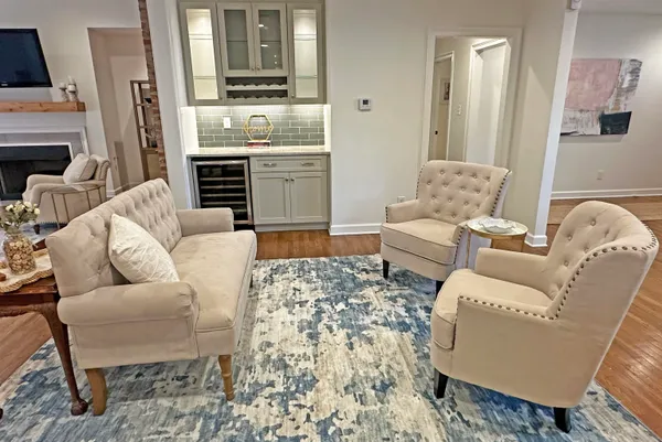 $3,700 | 3815 Montclair Drive, Memphis, TN 38111