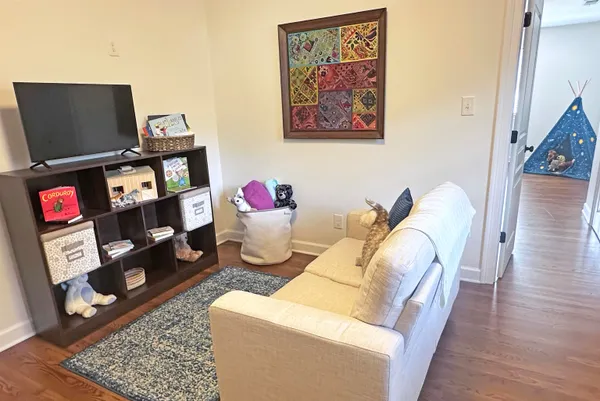 $3,700 | 3815 Montclair Drive, Memphis, TN 38111