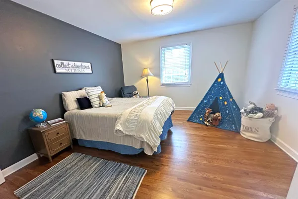 $3,700 | 3815 Montclair Drive, Memphis, TN 38111