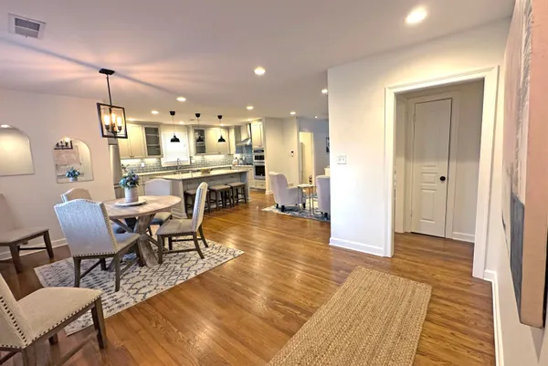 $3,700 | 3815 Montclair Drive, Memphis, TN 38111
