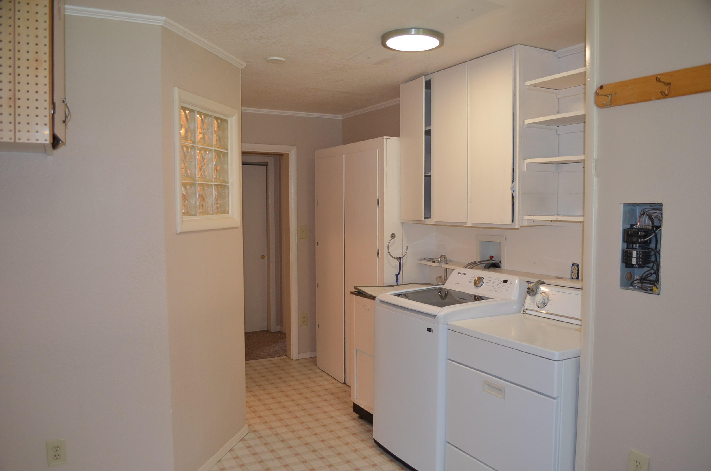 137008 Main Street Crescent, OR 97733 - Photo 20 of 50 a room with a sink and cabinets