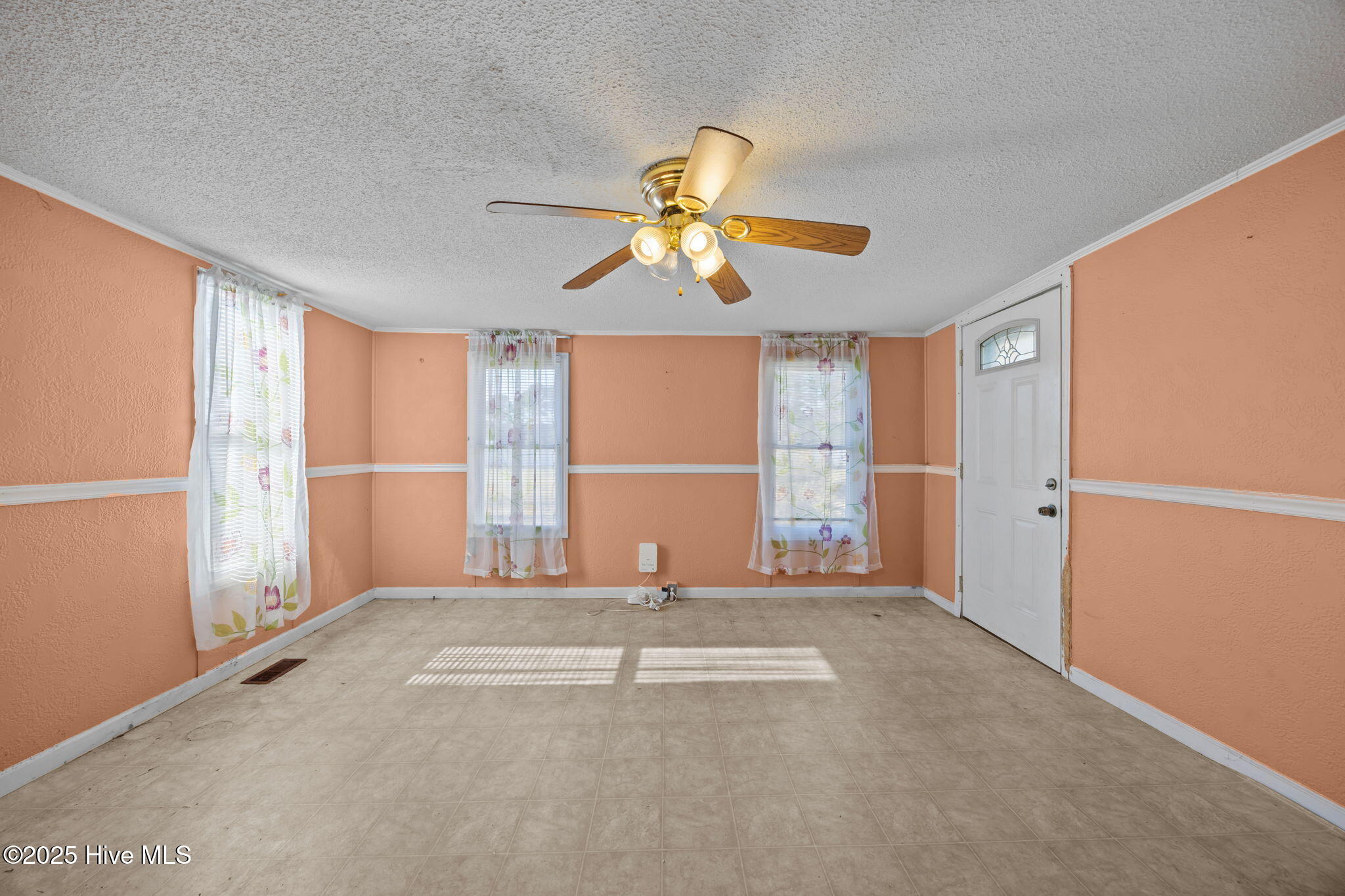 4418 Frog Level Road Winterville, NC 28590 - Photo 17 of 55 Bonus Living Area
