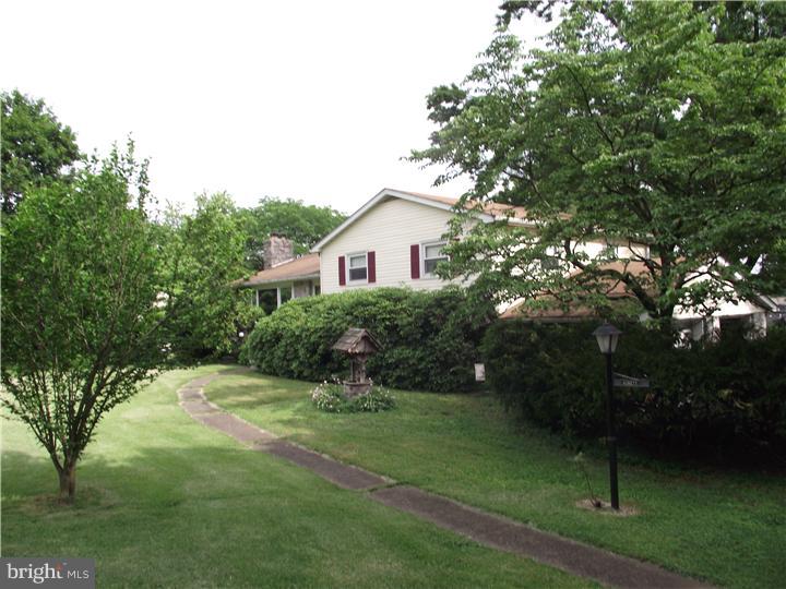950 Temple Road Pottstown, PA 19465 - Photo 2 of 15