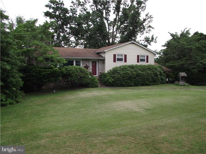 950 Temple Road Pottstown, PA 19465 - Photo 3 of 15