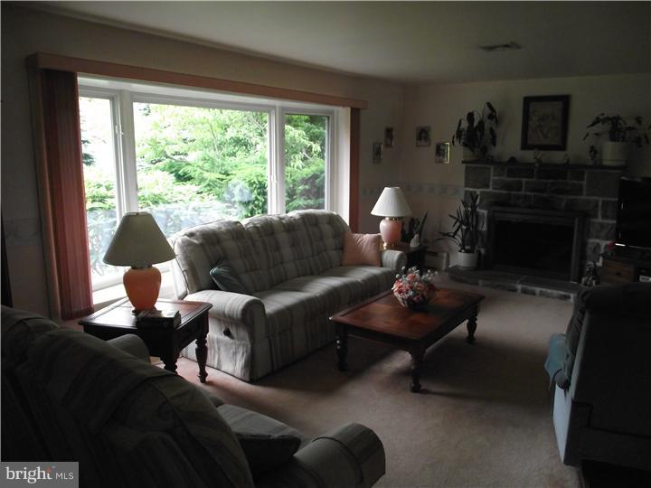 950 Temple Road Pottstown, PA 19465 - Photo 4 of 15