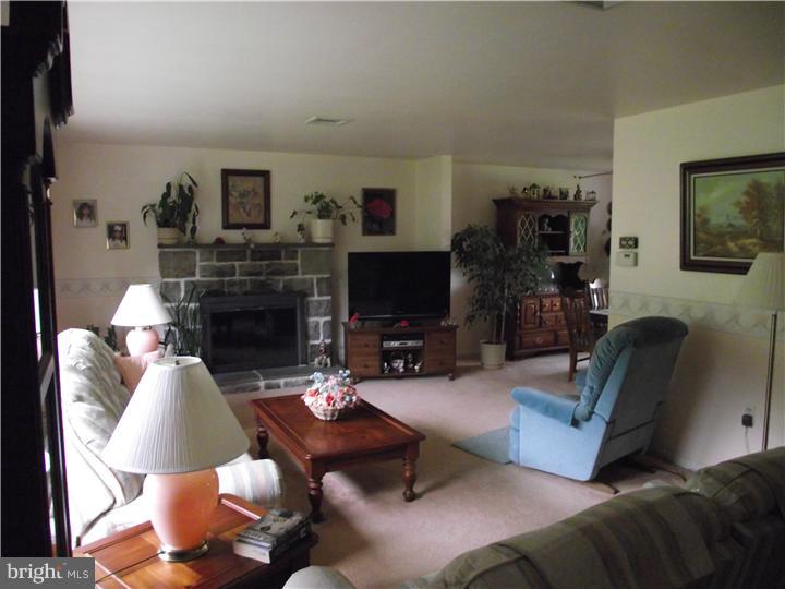 950 Temple Road Pottstown, PA 19465 - Photo 5 of 15