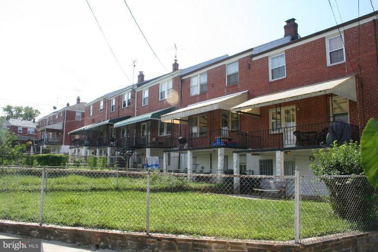 4903 Briarclift Road Baltimore, MD 21229 - Photo 4 of 10 Exterior #4