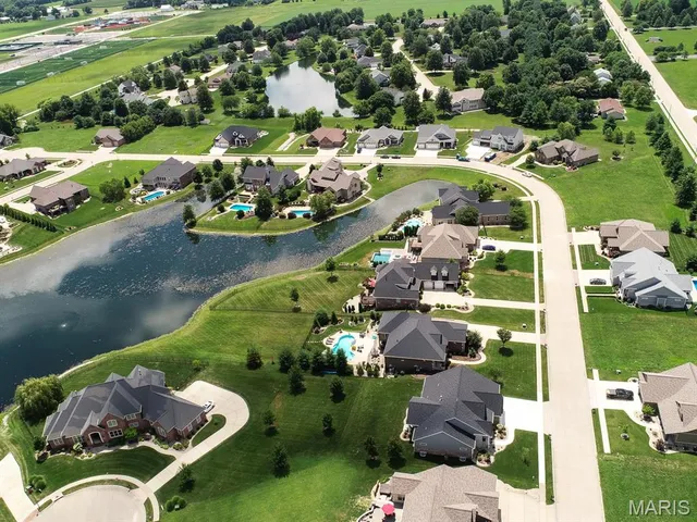 $65,990 | 3717 North Arbor Lake Drive, Edwardsville, IL 62025