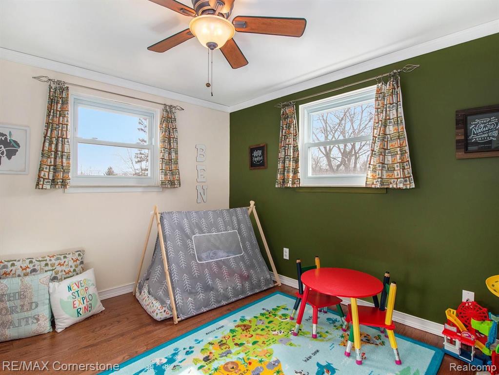 14306 Henry Ruff Road Livonia, MI 48154 - Photo 23 of 39