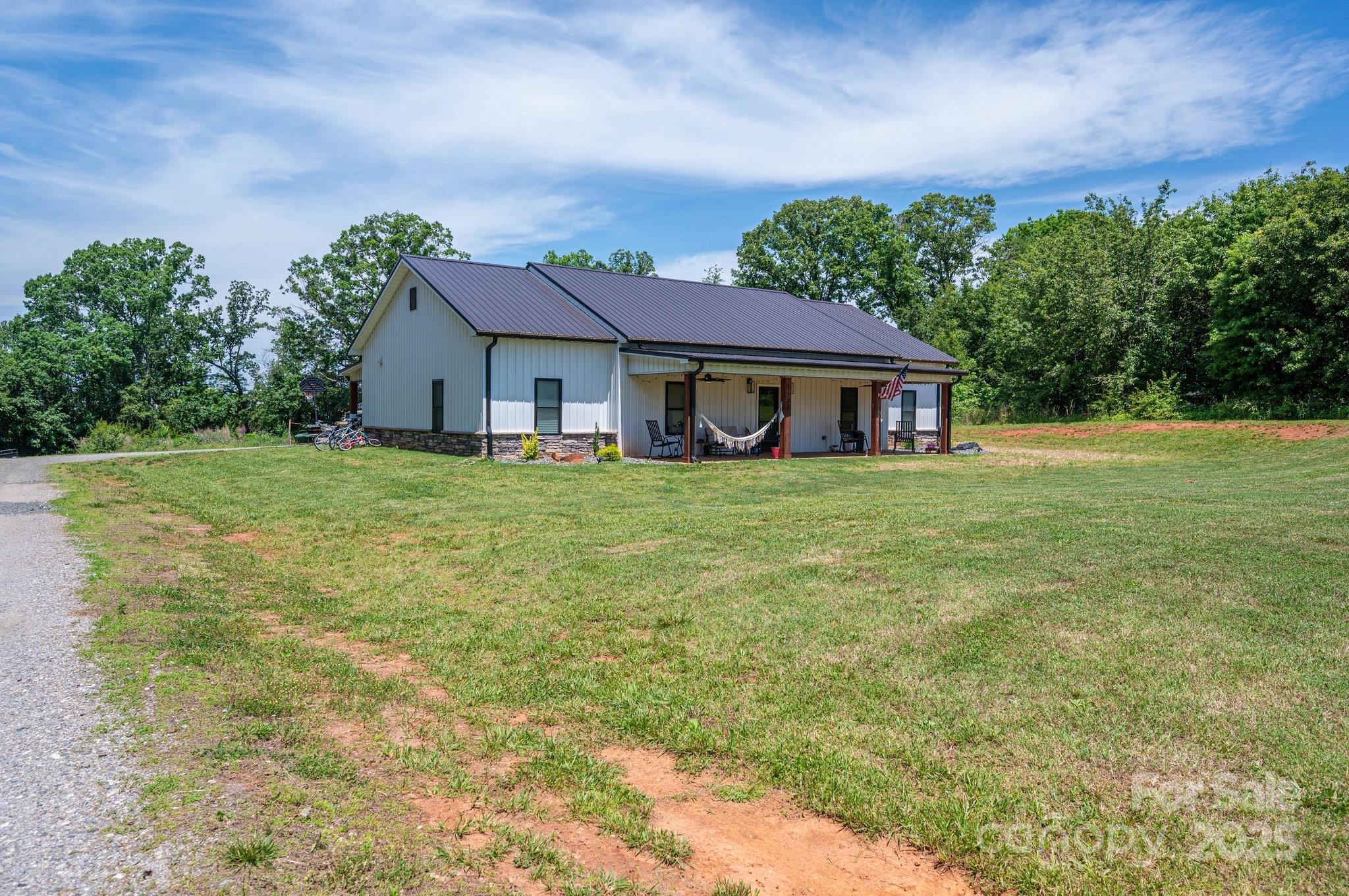 1138 Zeb Haynes Road Maiden, NC 28650 - Photo 3 of 26 Gallery Image 3